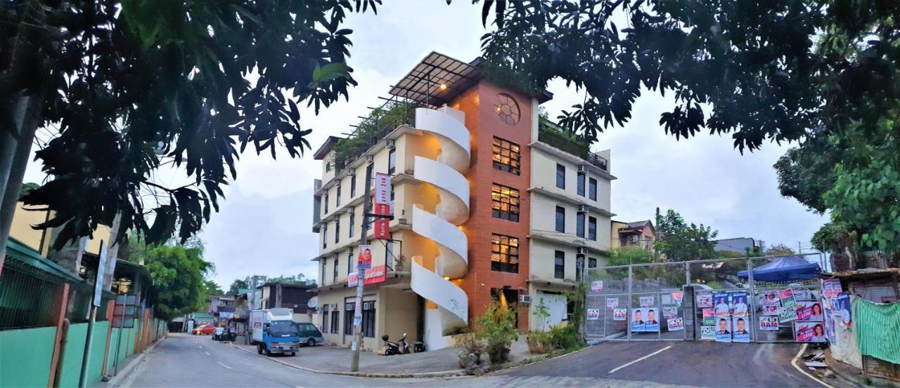 Spiral Suites Hotel Quezón by Eksteriør bilde